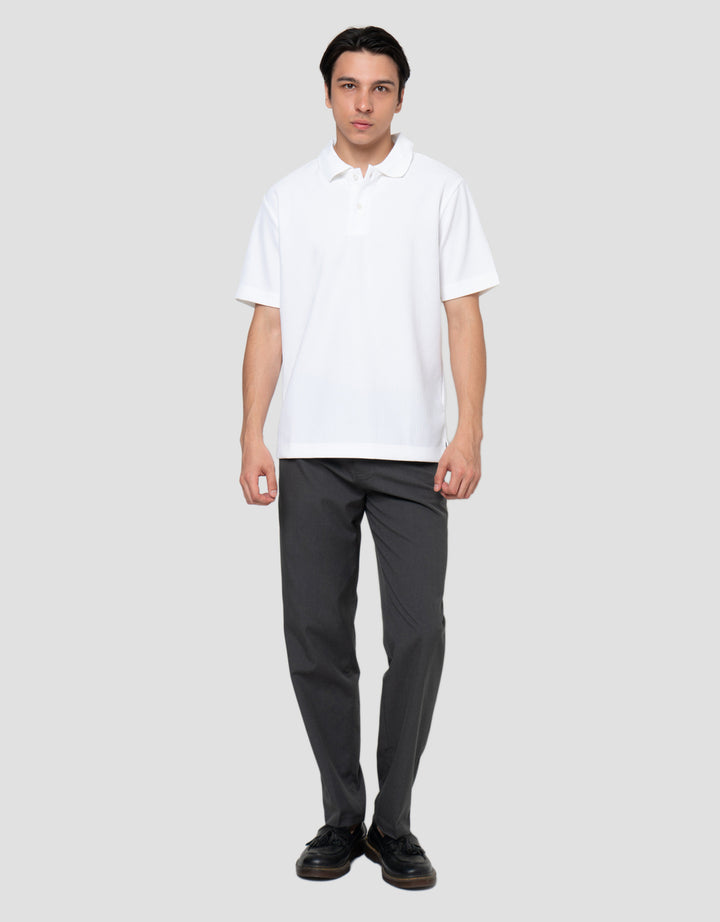 Cole Texture Pleated Slim Fit Kaos Polo Pria