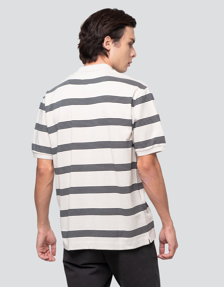 Cole Stripes Pique Pocket Kaos Polo Pria