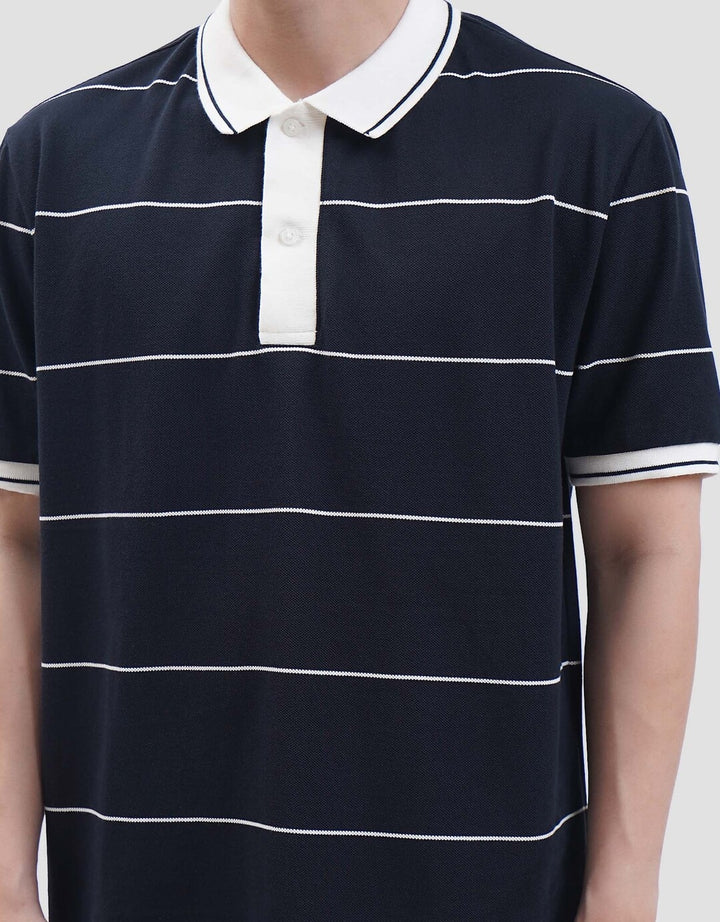Cole Stripes Pique Collar & Placket Manset Smart Fit Kaos Polo Pria
