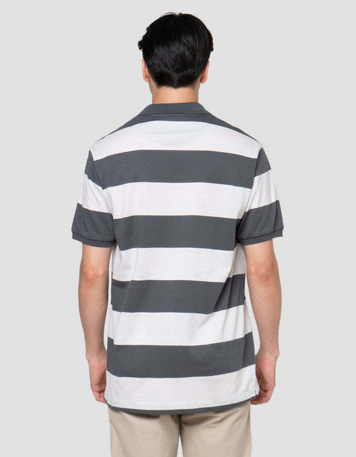 Cole Stripes Rugby Kaos Polo Pria