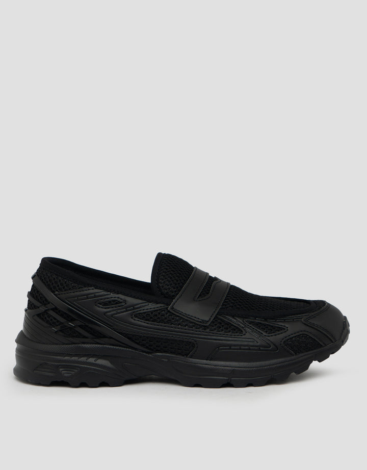 Volo Sepatu Slip On ST24010-1 Pria