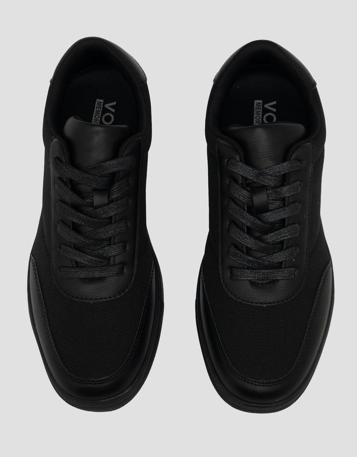 Volo Sepatu Sneakers XRBTS-11 Pria