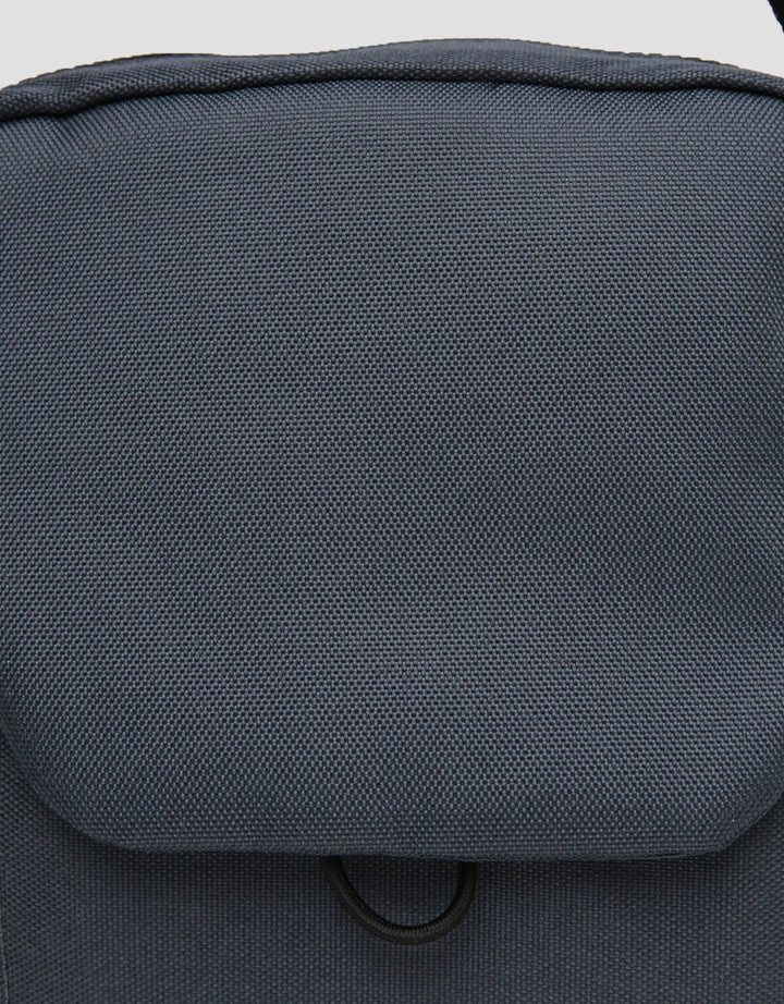 Nevada Basic With Zipper Tas Slingbag Bagk025 Pria