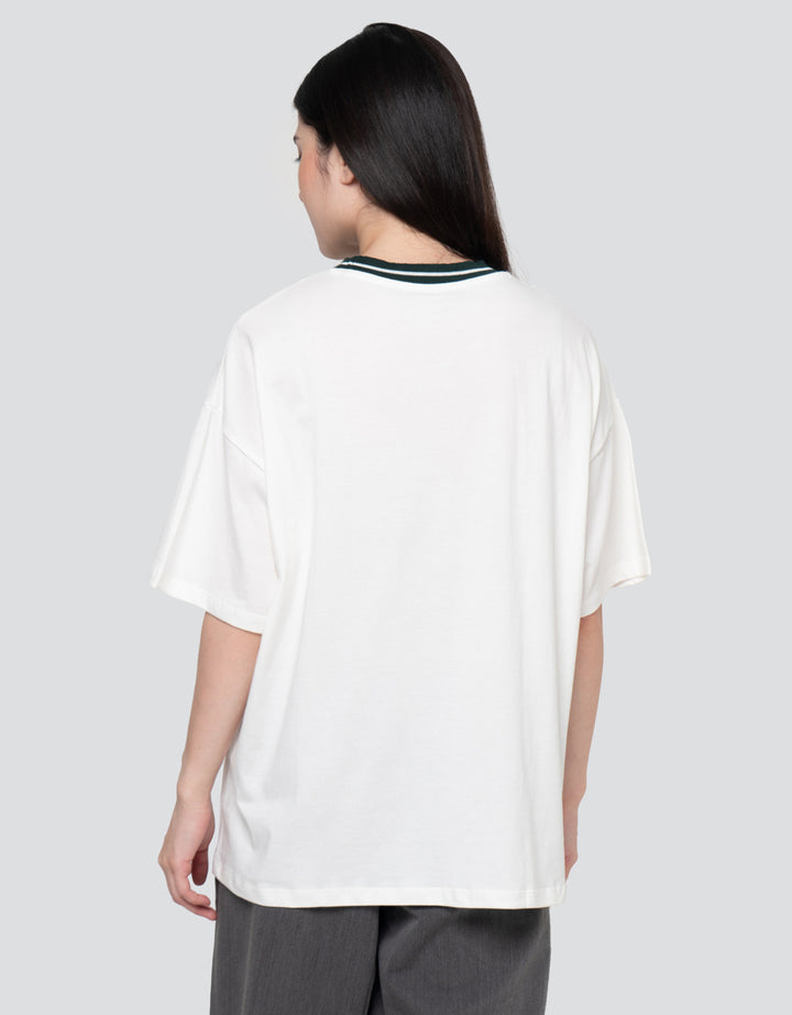 Nevada Comb California Kaos Oversize Wanita