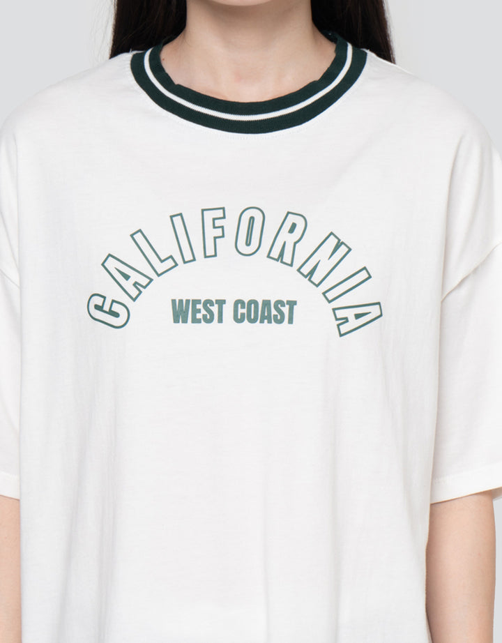 Nevada Comb California Kaos Oversize Wanita