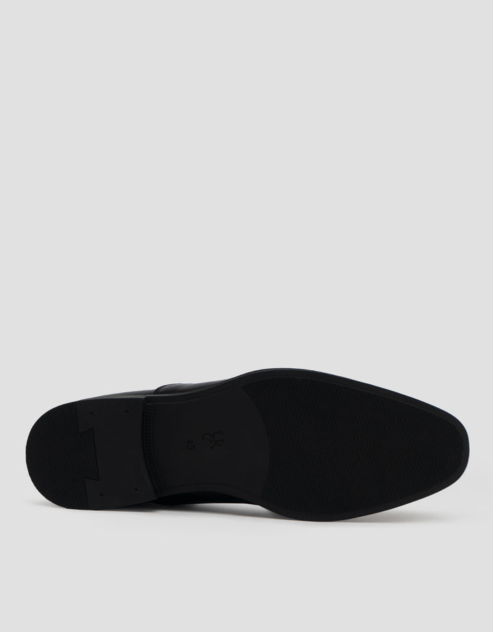 YONGKI KOMALADI SEPATU PANTOFEL S1-MECMP102 PRIA