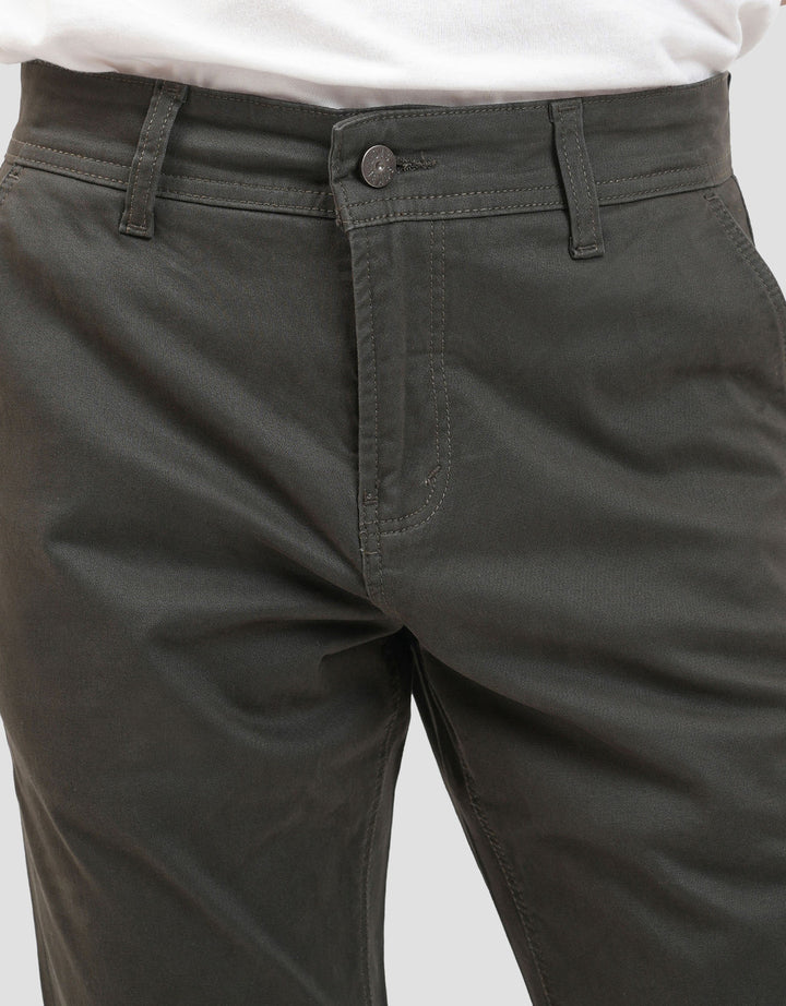 Lois Slim Stretch Fit Celana Chino Hss018Dg Pria