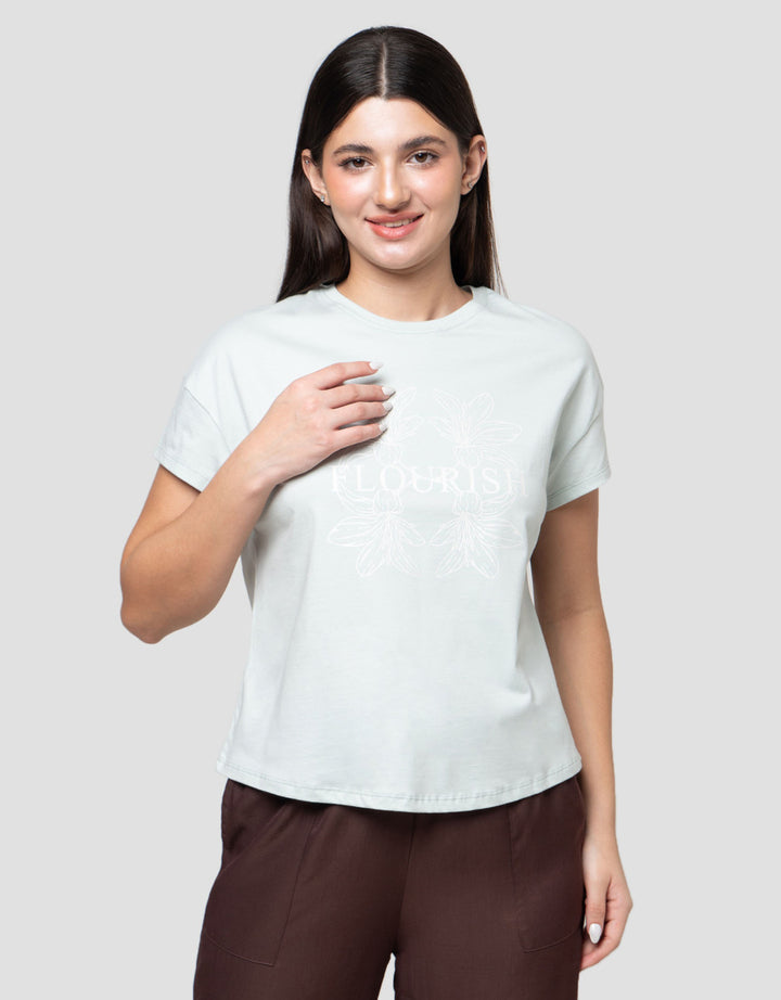 Connexion Outline Lily Kaos Wanita