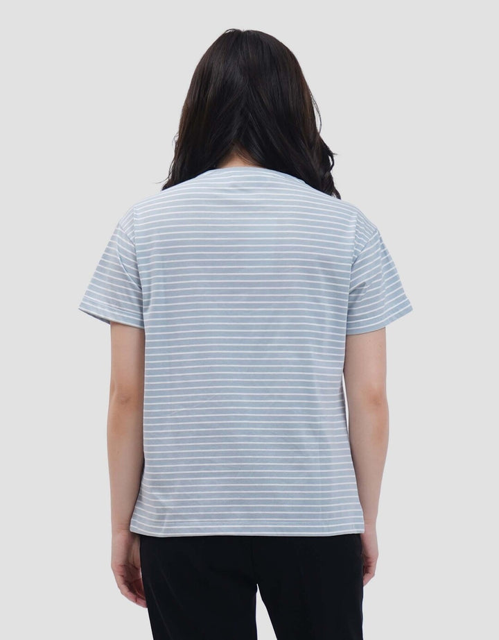 Connexion Stripe Kaos Wanita