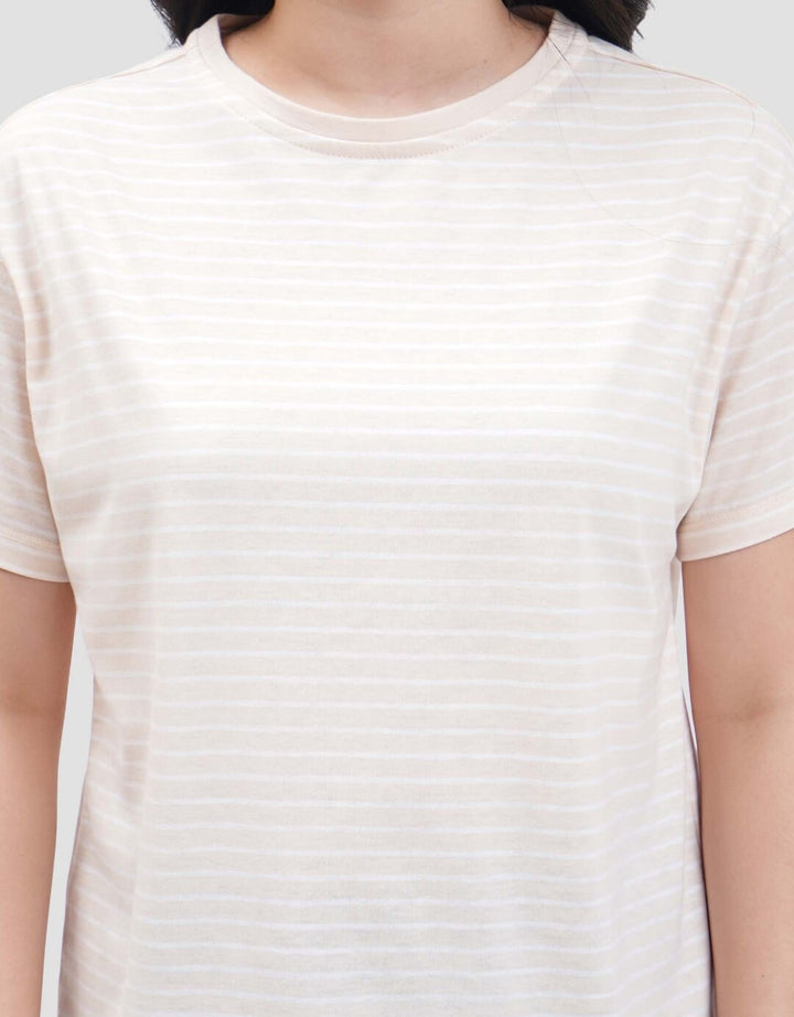 Connexion Stripe Kaos Wanita