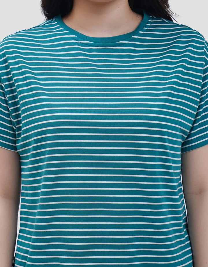 Connexion Stripe Kaos Wanita