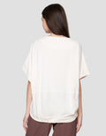 Connexion Drawstring Kaos Oversize Wanita