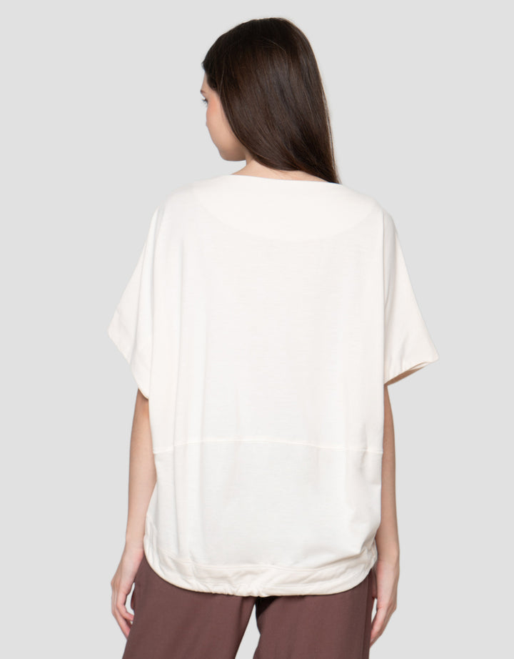 Connexion Drawstring Kaos Oversize Wanita