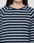 Connexion Raglan Garis Kaos Wanita