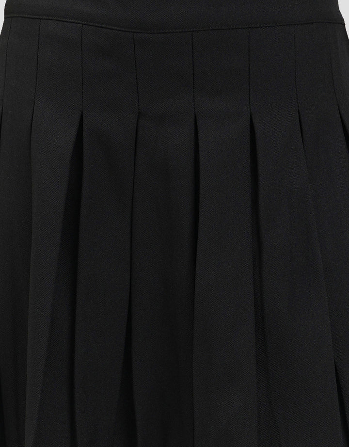Nevada Woven Pleats Skort Wanita