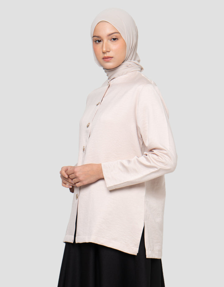 Annisa Button Statement Jaket Wanita