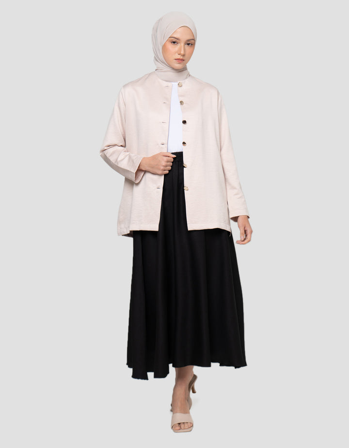 Annisa Button Statement Jaket Wanita