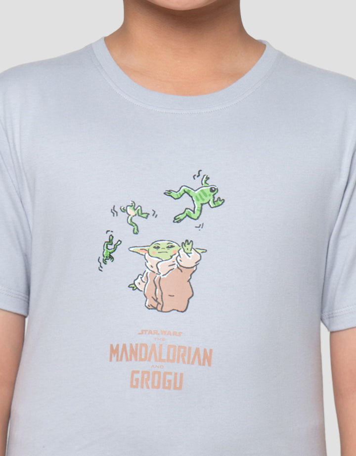 Star Wars Grogu Attack Print Kaos Anak Laki-Laki