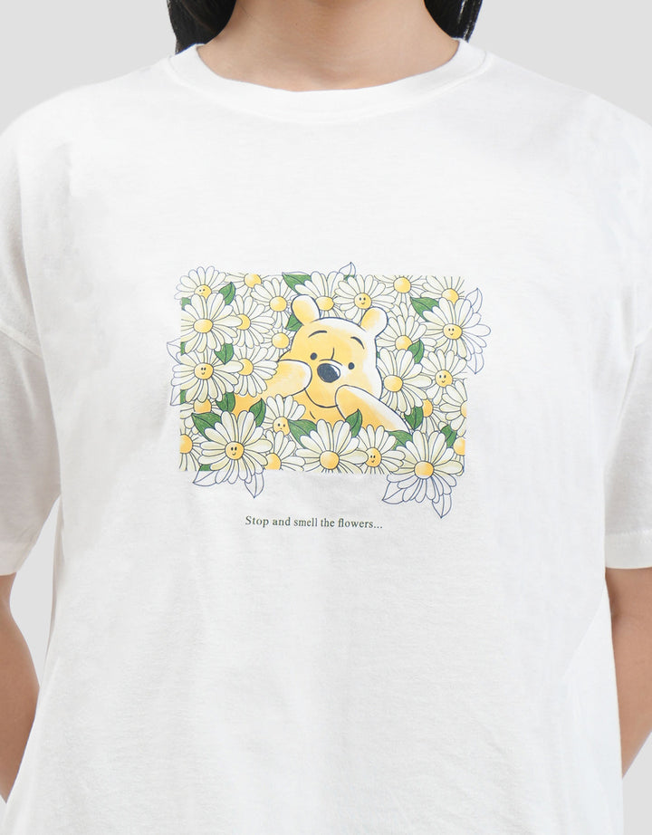 Disney Pooh Smell The Flower Setelan Piyama Wanita