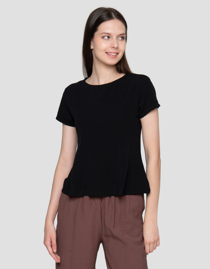 Connexion P-Plum Kaos Wanita