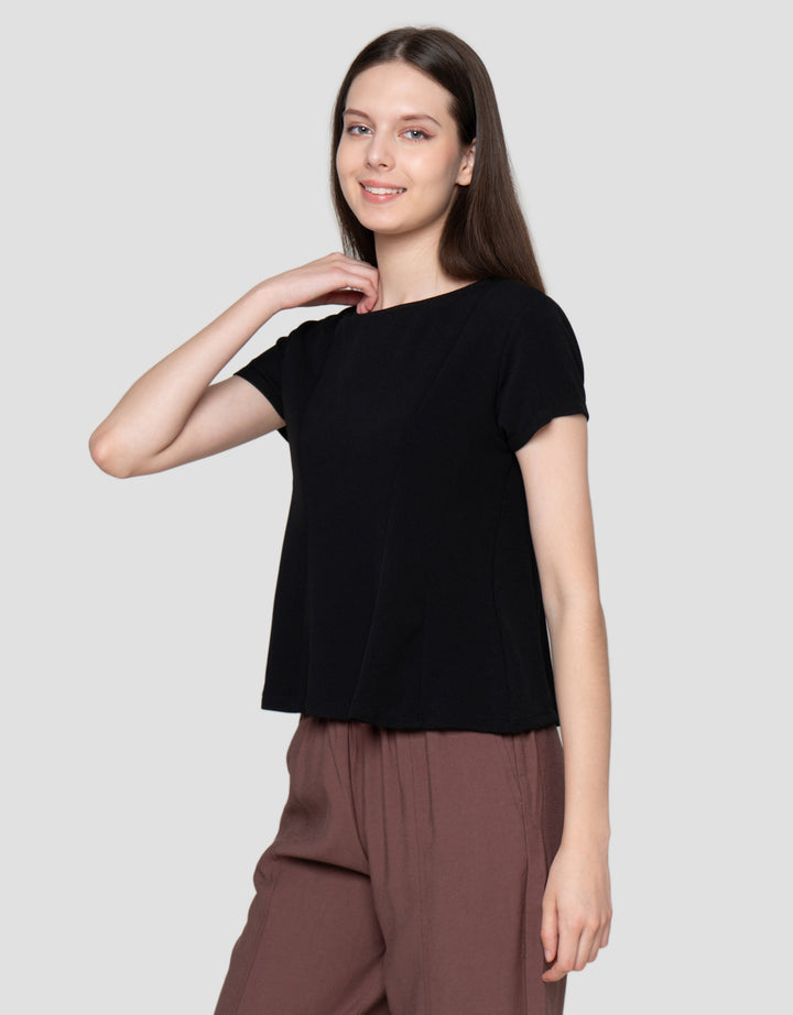 Connexion P-Plum Kaos Wanita