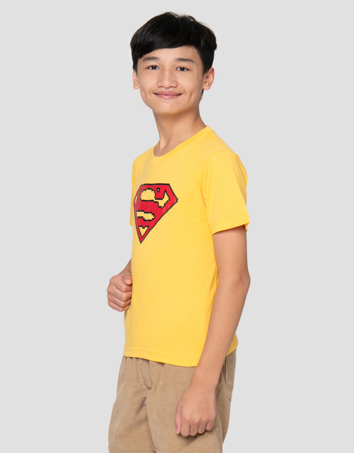 Character Superman Logo Pixel Kaos Anak Laki-Laki