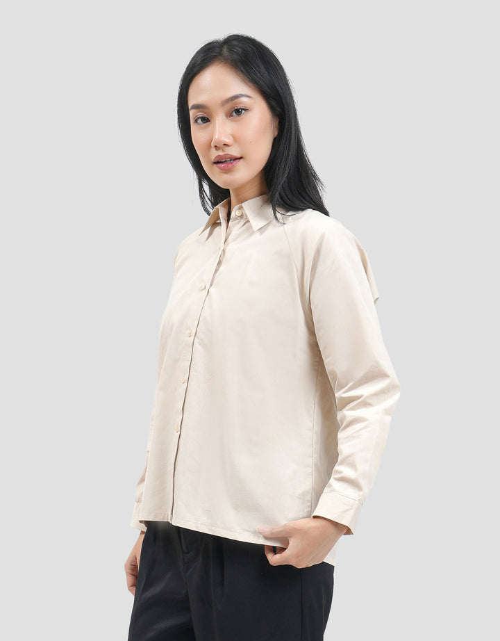 Connexion Raglan Kemeja Wanita