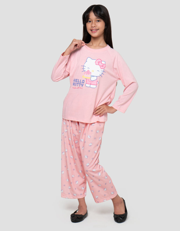 Character Hello KittySet Piyama Anak Perempuan