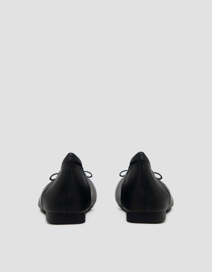 YONGKI KOMALADI SEPATU FLAT L8JSN26-02 WANITA