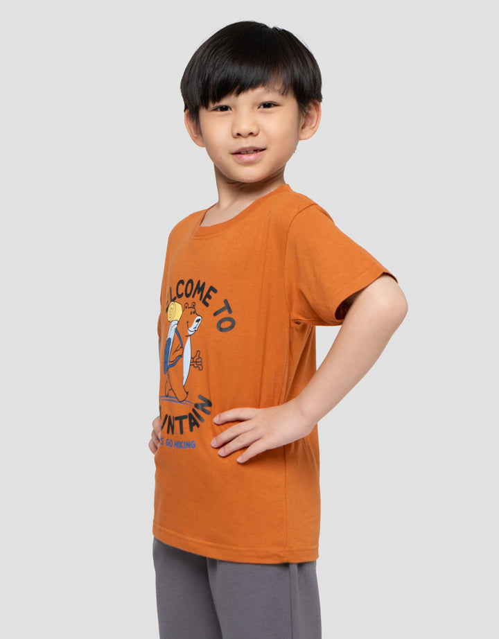 Little M Welcome To Mountain Print Kaos Anak Laki-laki