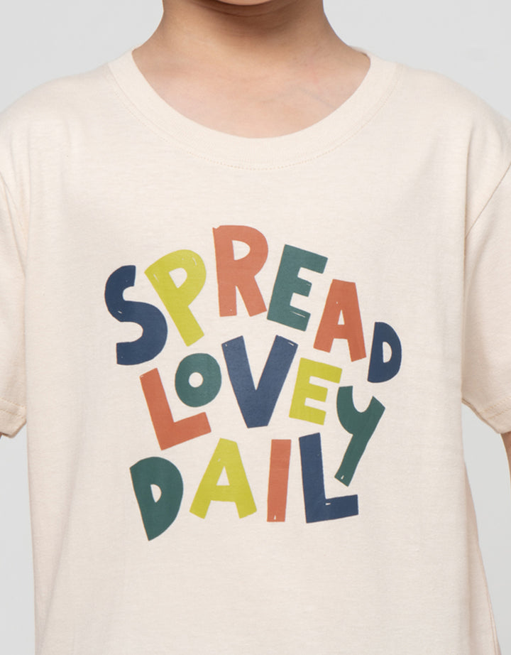 Little M Spread Love Daily Print Kaos Anak Laki-laki