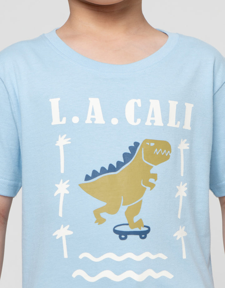 Little M Dino Skate Print Kaos Anak Laki-laki