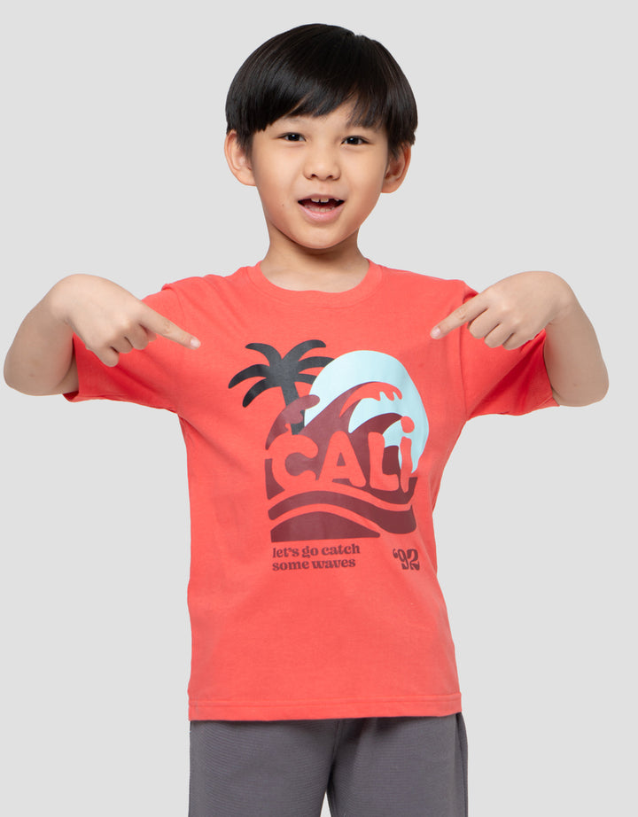 Little M Cali Waves Print Kaos Anak Laki-laki