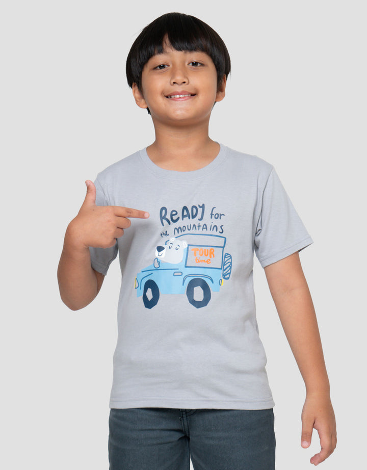Little M Tour Times Bear Kaos Lengan Pendek Anak Laki-Laki