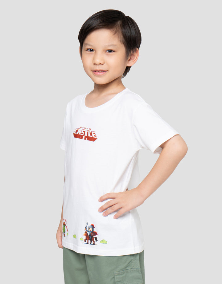 Little M Meet Me At The Castle Kaos Anak Laki-Laki