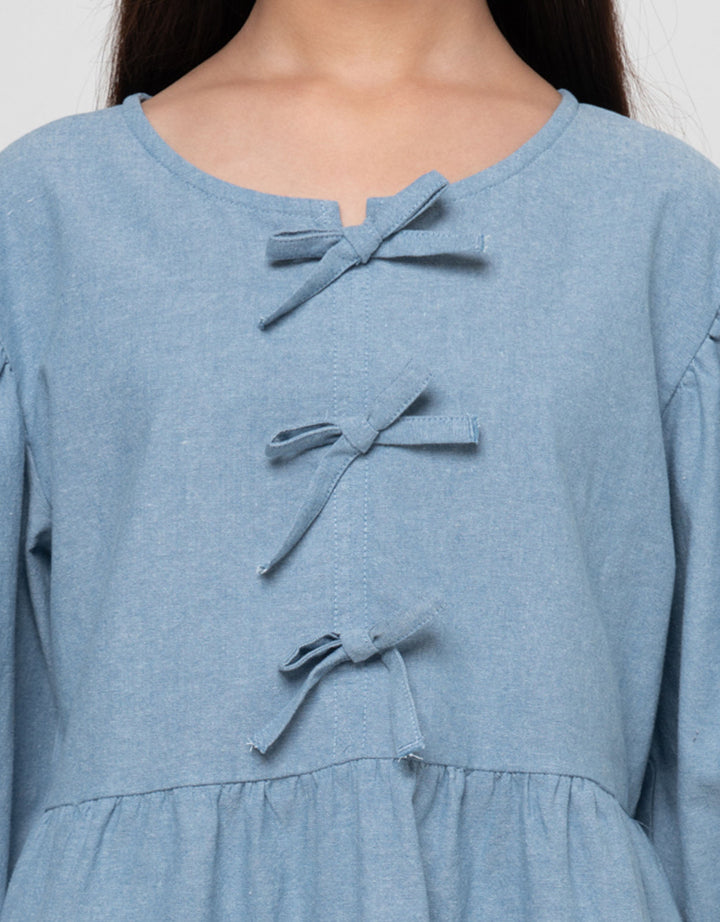 Nevada Chambray Aplikasi Pita Blouse Anak Perempuan