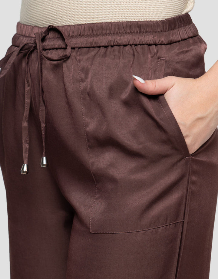 Connexion Silky Elastic Celana Panjang Wanita