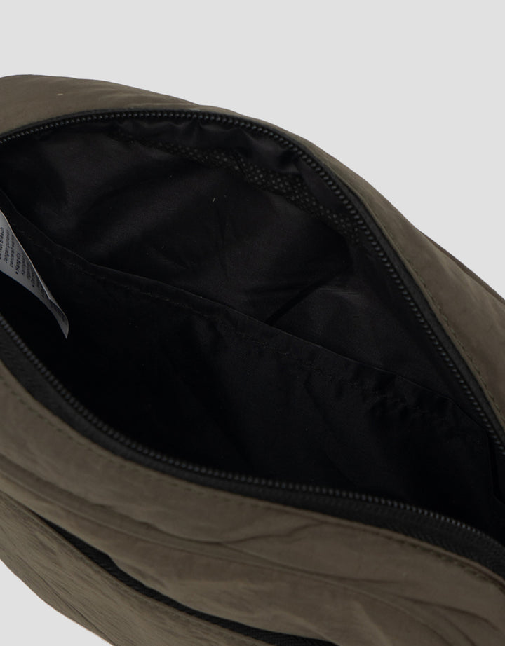 NEVADA WITH CRINKLE SLINGBAG BAGK026 PRIA