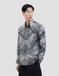 Arjuna Weda Regular Fit Mega Mendung Kemeja Batik Pria