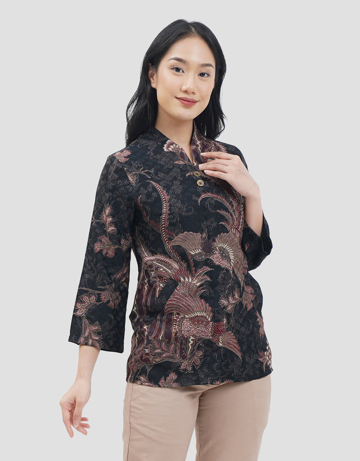 Arjuna Weda Peksi Parang Blouse Batik Wanita