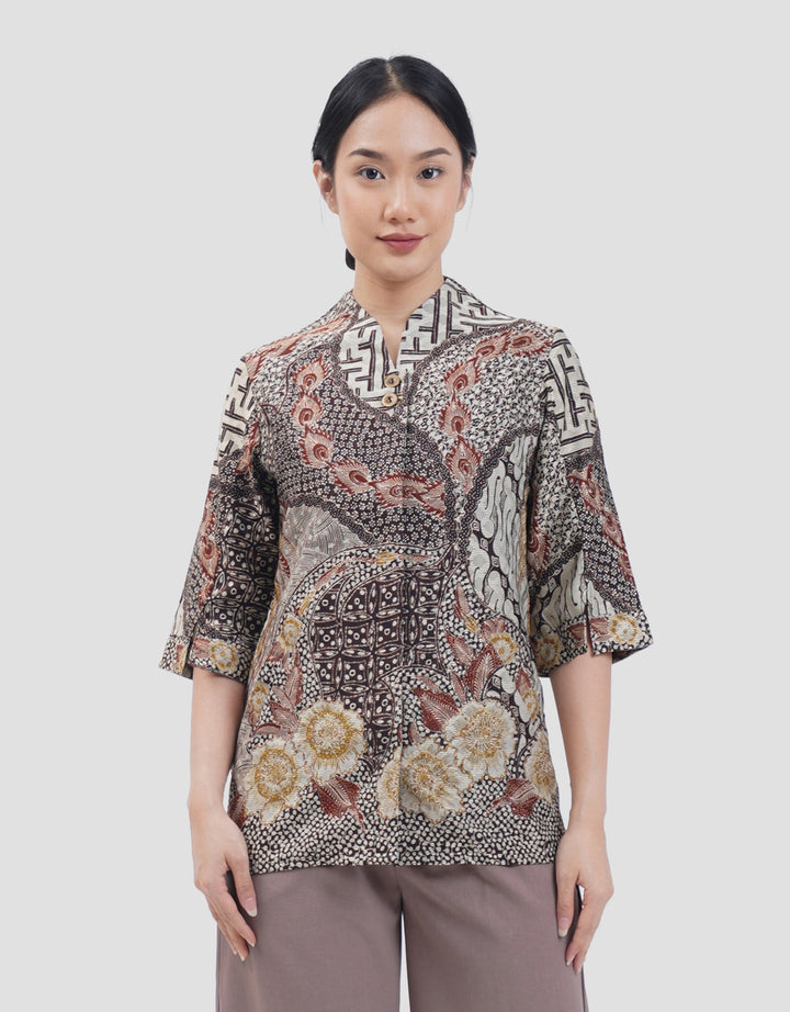 Arjuna Weda Peksi Gandrung Parang Blouse Batik Wanita
