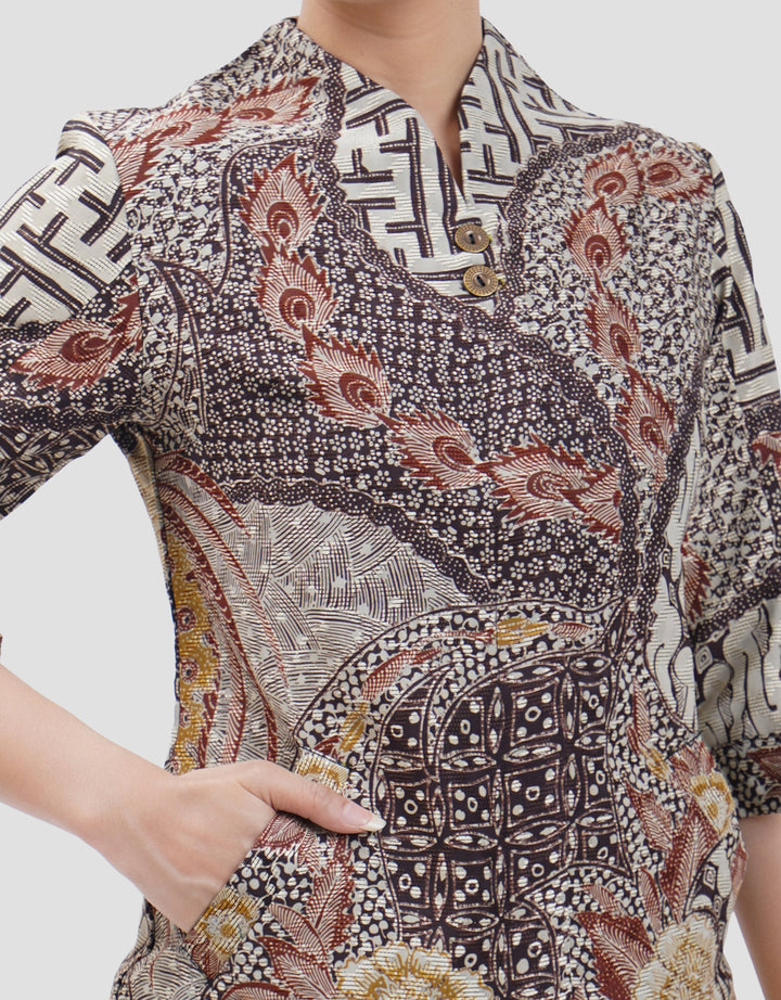 Arjuna Weda Peksi Gandrung Parang Blouse Batik Wanita