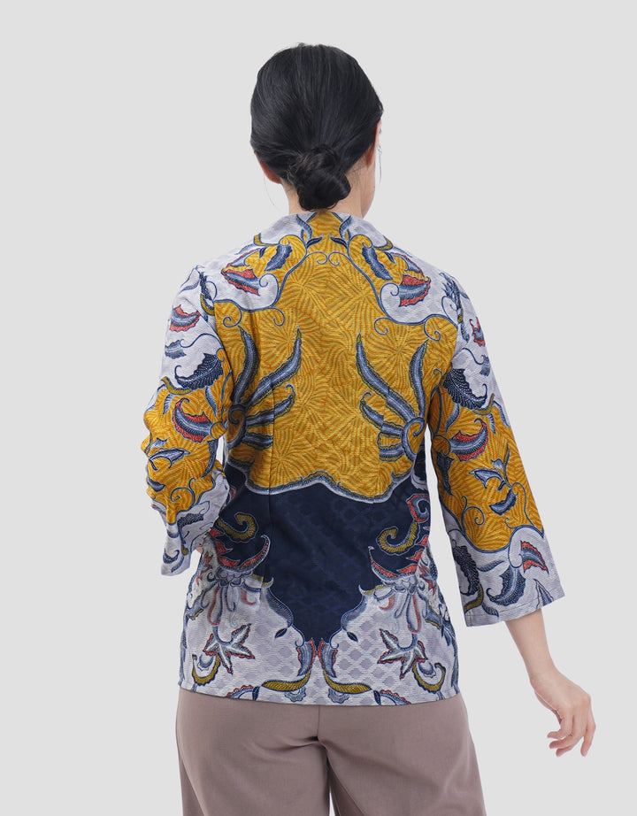 Arjuna Weda Gagarudaan Blouse Batik Wanita