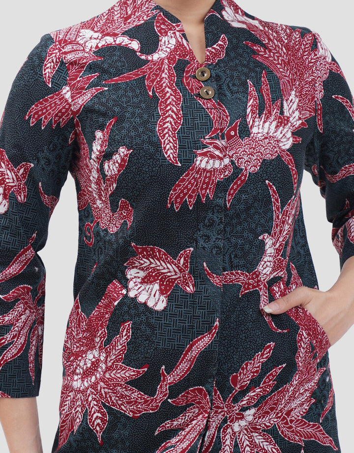 Arjuna Weda Peksi Jaladara Blouse Batik Wanita