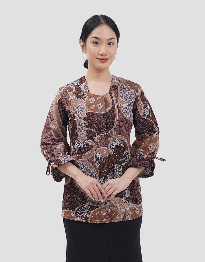 Arjuna Weda Sekar Jagad Blouse Batik Wanita