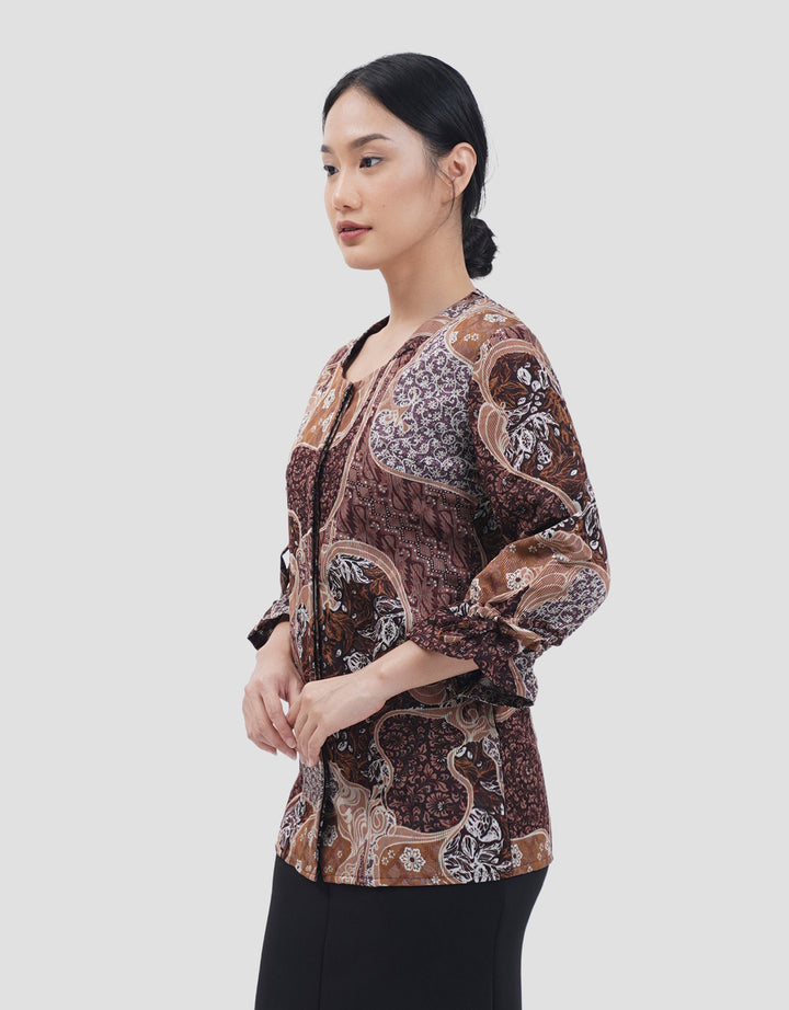 Arjuna Weda Sekar Jagad Blouse Batik Wanita