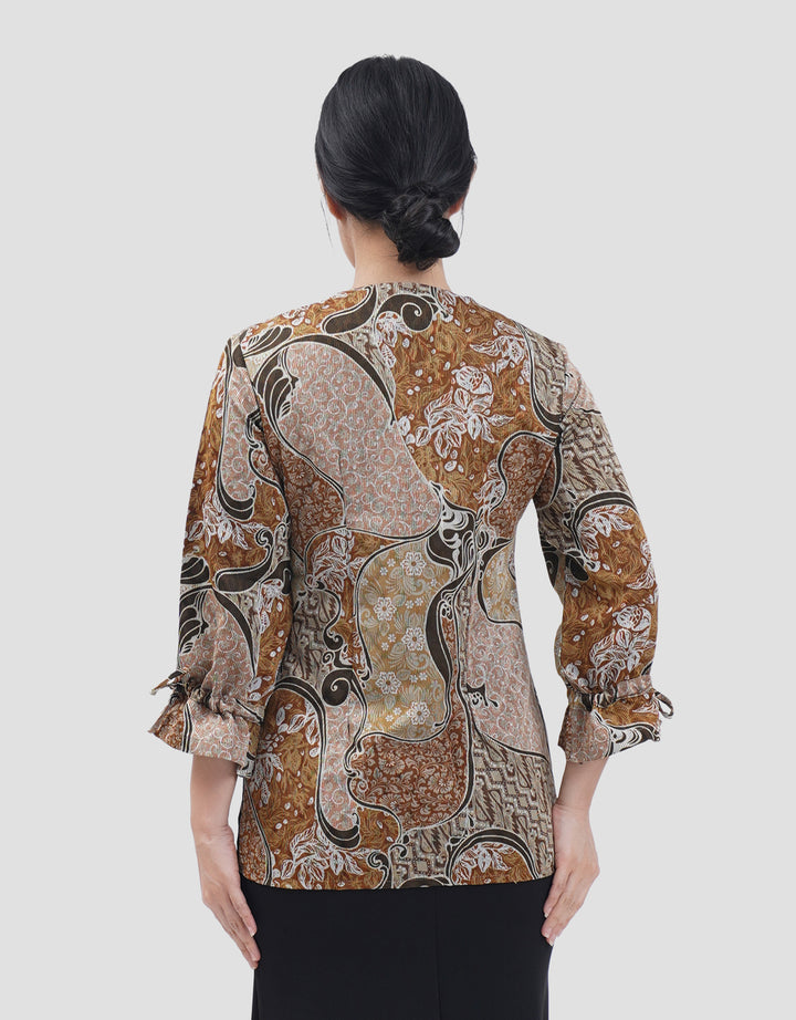 Arjuna Weda Sekar Jagad Blouse Batik Wanita