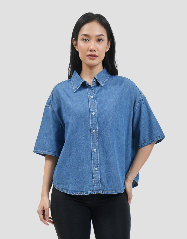 Connexion Basic Shirt Chambray Boxy Cut Kemeja Wanita