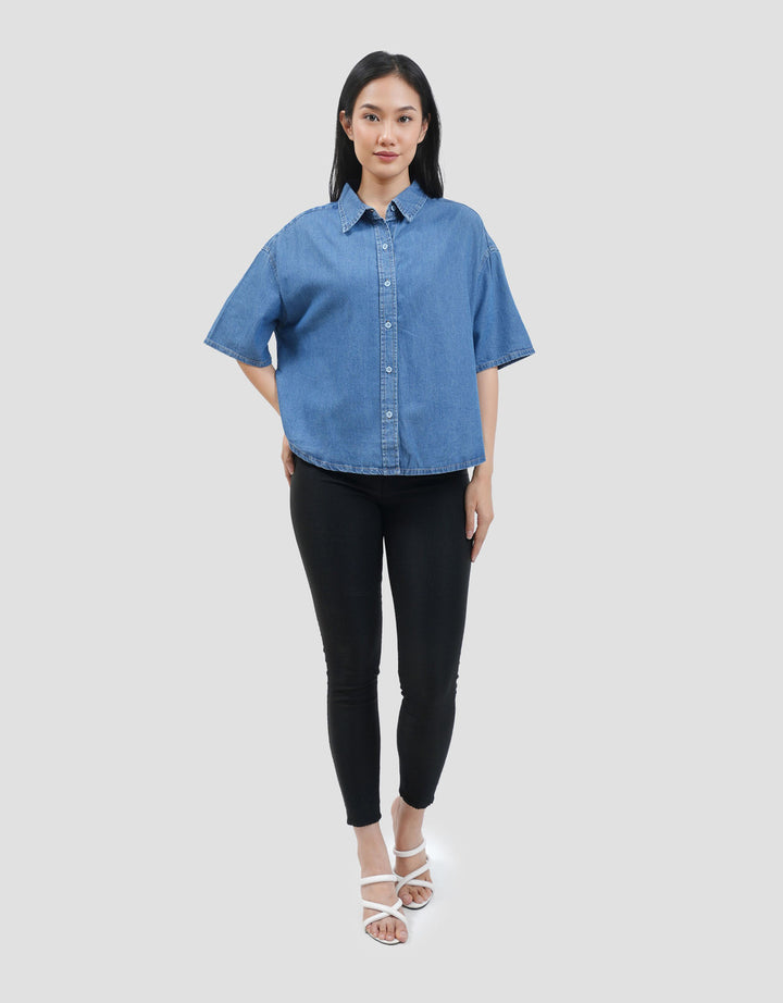 Connexion Basic Shirt Chambray Boxy Cut Kemeja Wanita