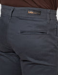 Lois Slim Stretch Fit Celana Chino Hss019Dg Pria